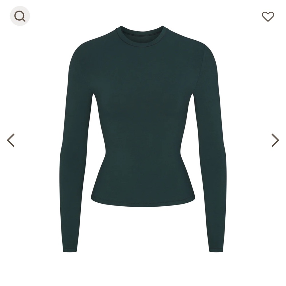 skims top